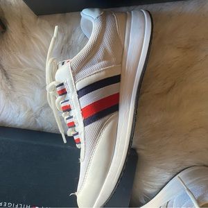 Woman’s Relida Jogger Sneakers